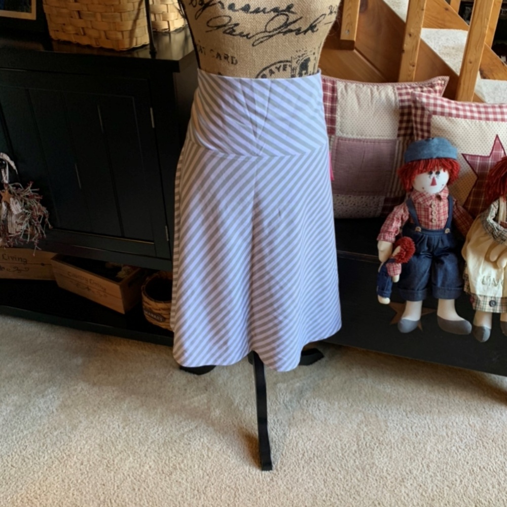 NWT Mix & Co. Gray & White Herringbone Skirt 2X